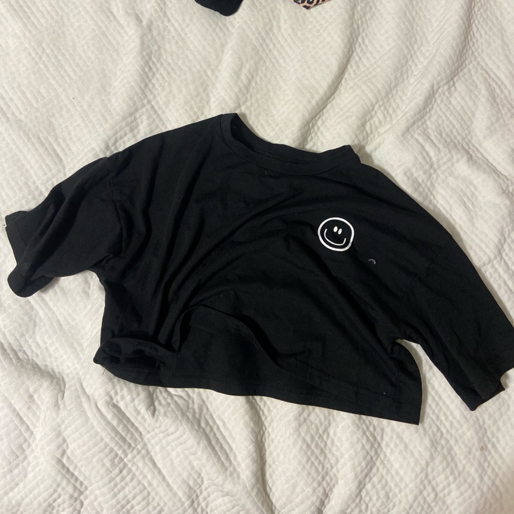 Black Smiley Face Crop Top, Size medium